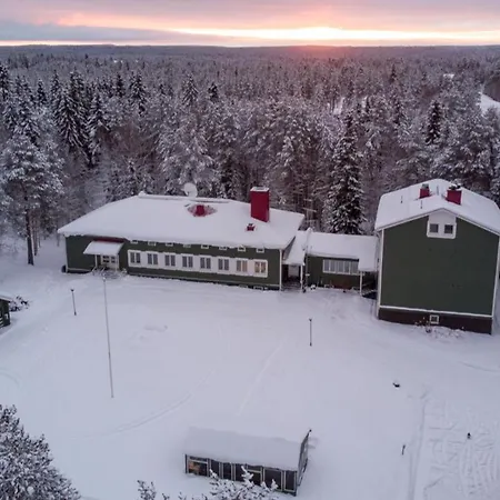 Taigaschool Eco Hotel Virrankyla