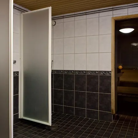 Hotelli Taigaschool Eco Virrankyla