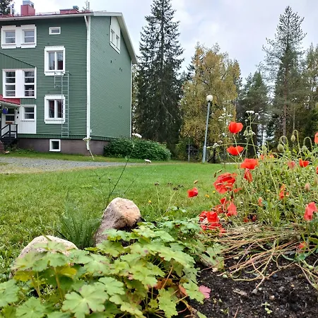 מלון Taigaschool Eco 5*